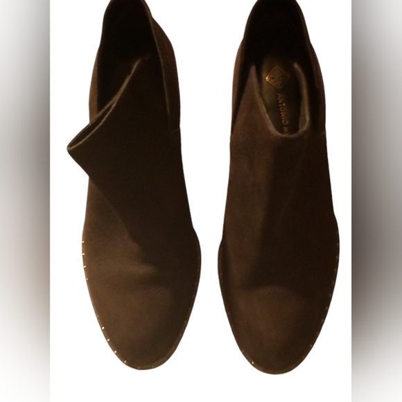 ANTONIO MELANI Shoes - Antonio Melani- Ankle Boots, Size 6-M, Brown Suede Upper, Non-Slip Bottom, 2"...